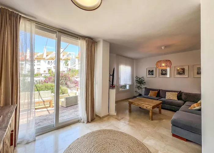 Hanami Casa Principe Felipe Estepona